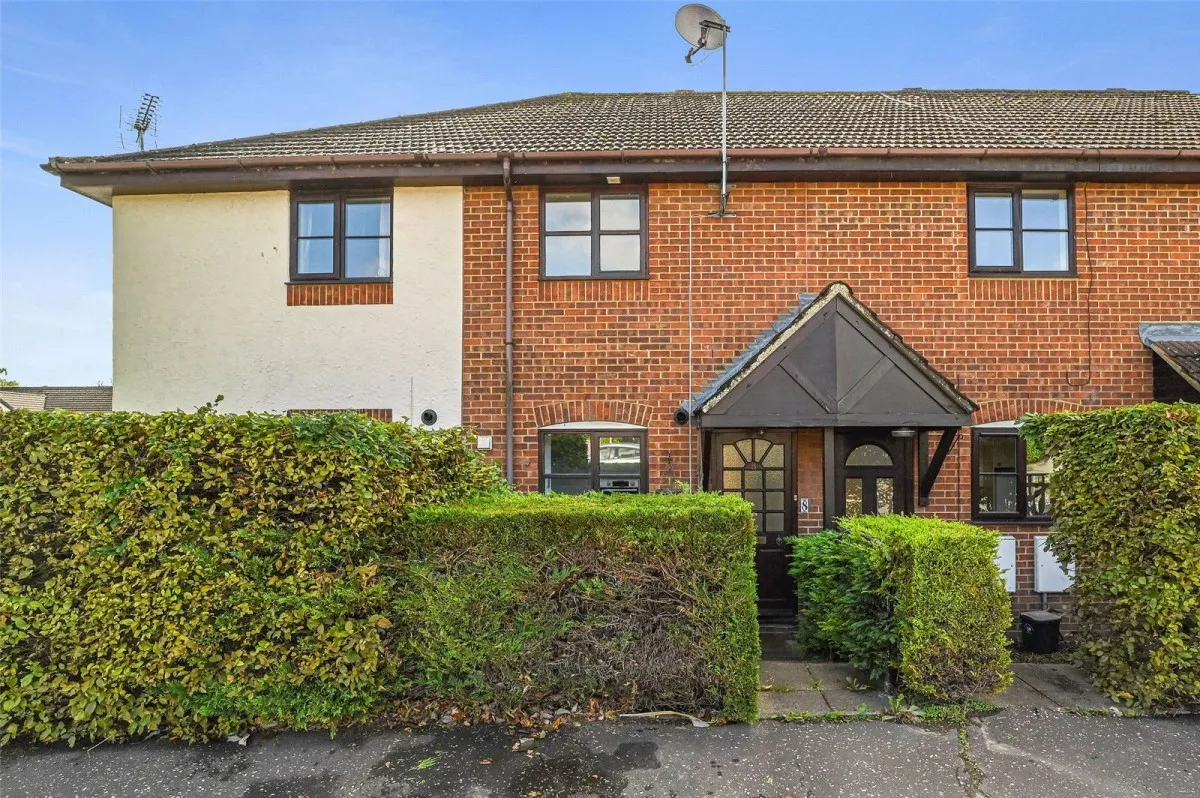 2 bed house for sale, House Under Offer with 2 bedrooms in Saffron Walden, CB10