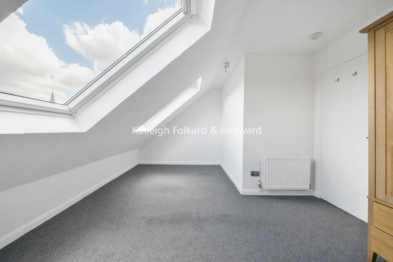 Godolphin Place, Acton, W3, photo 6