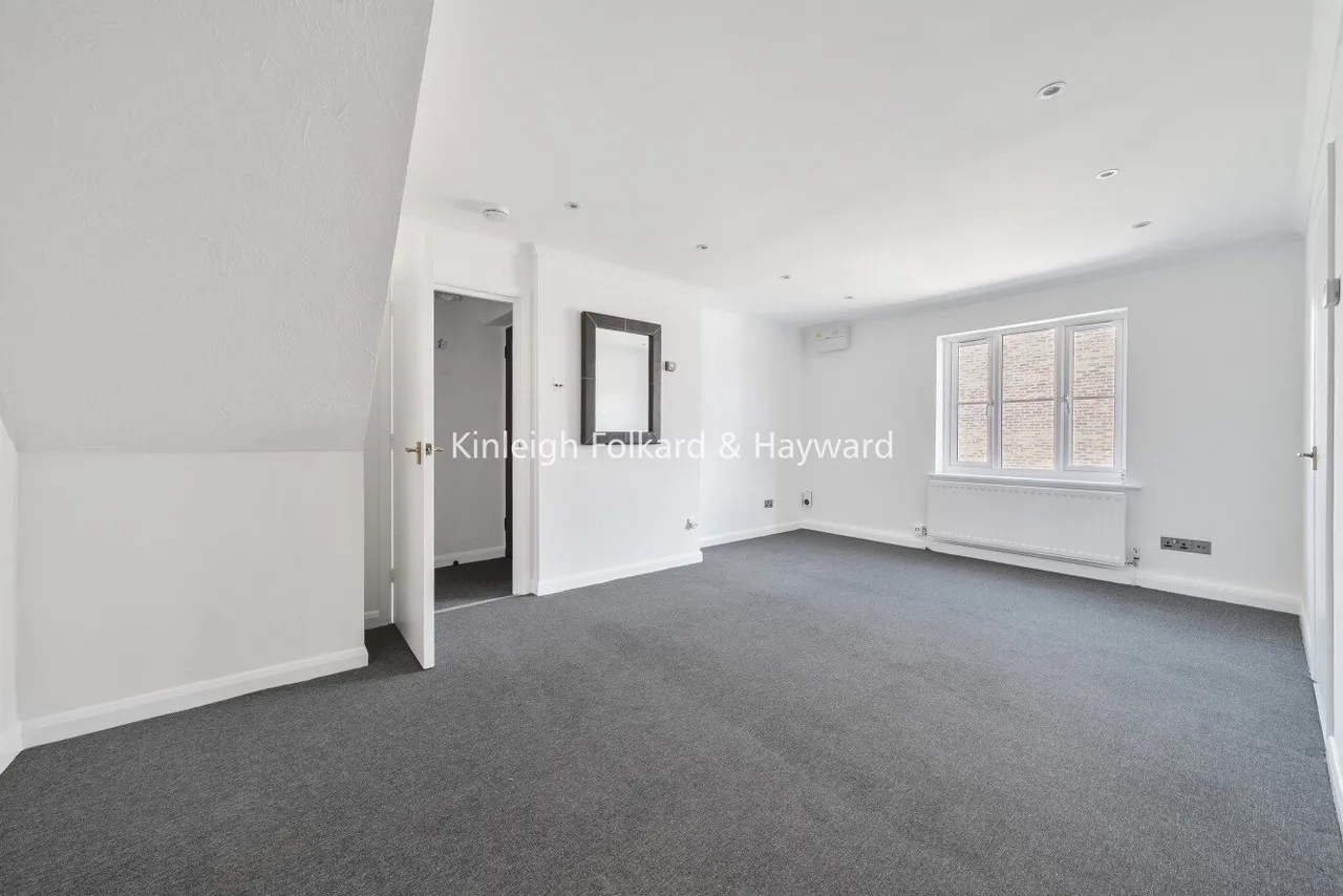 Godolphin Place, Acton, W3, photo 12