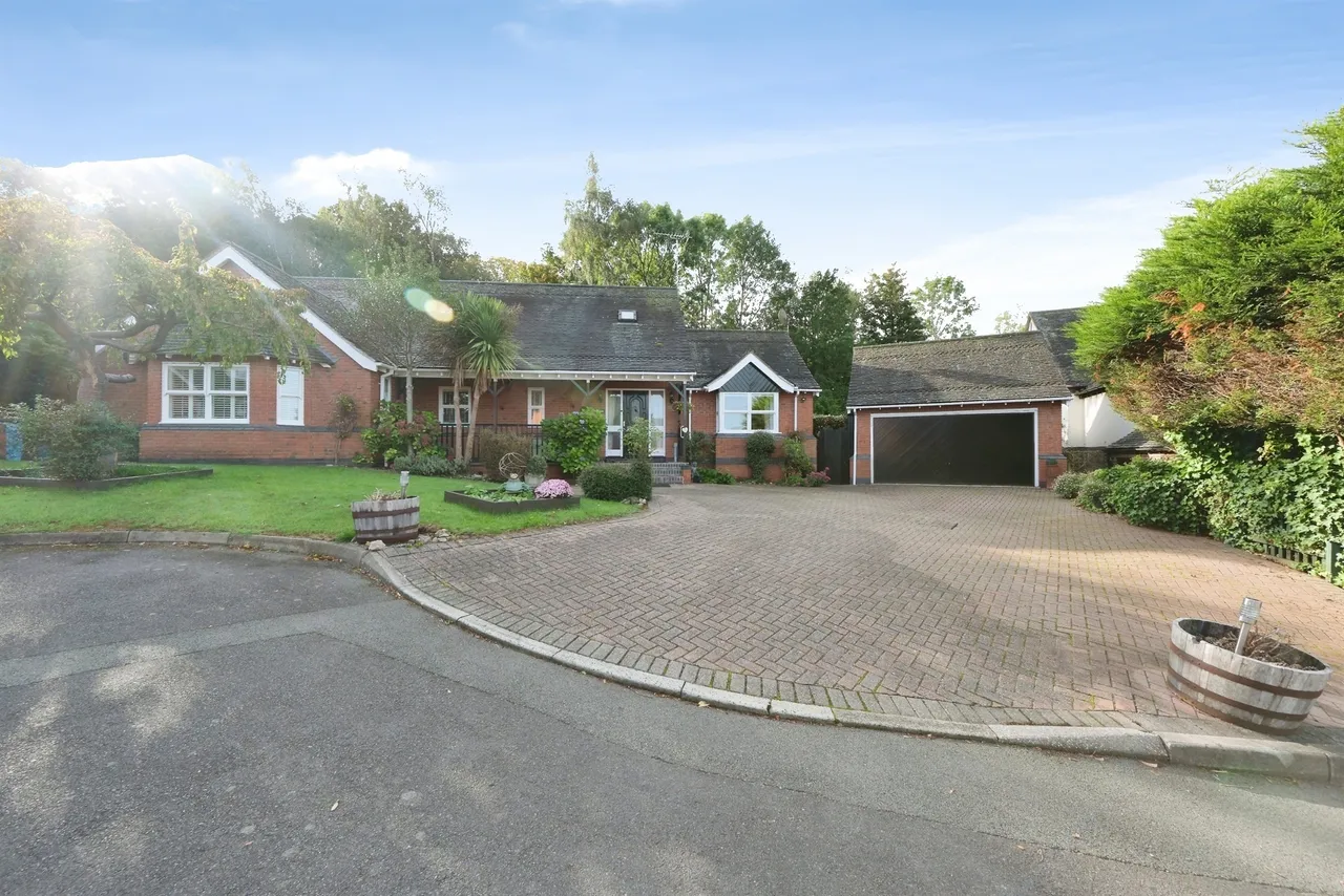 4 bed house for sale, Overton Close, Coleorton, LE67