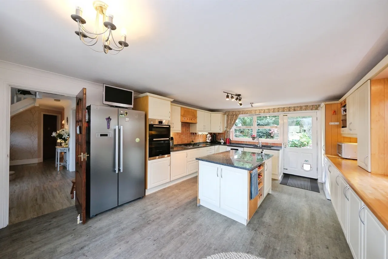 Overton Close, Coleorton, LE67, photo 3