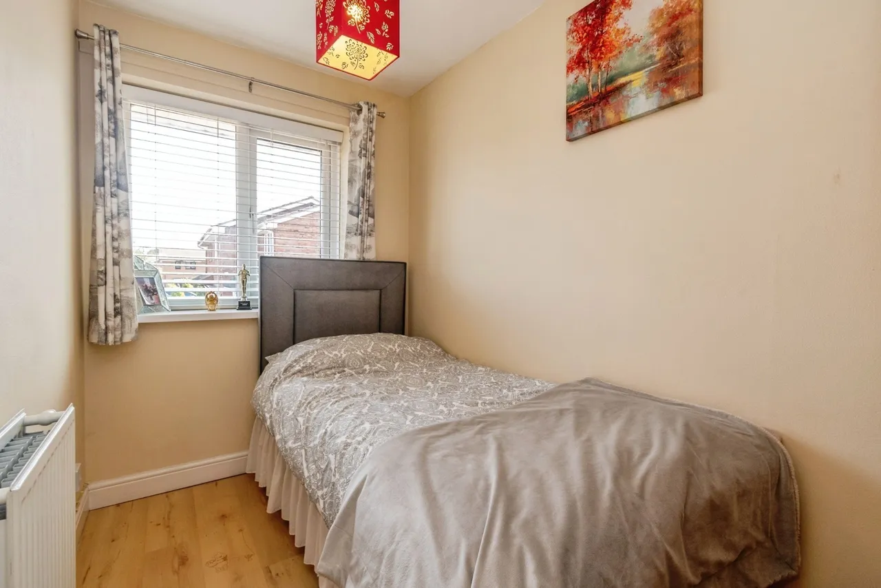 Cheyney Close, Wolverhampton, WV6, photo 14