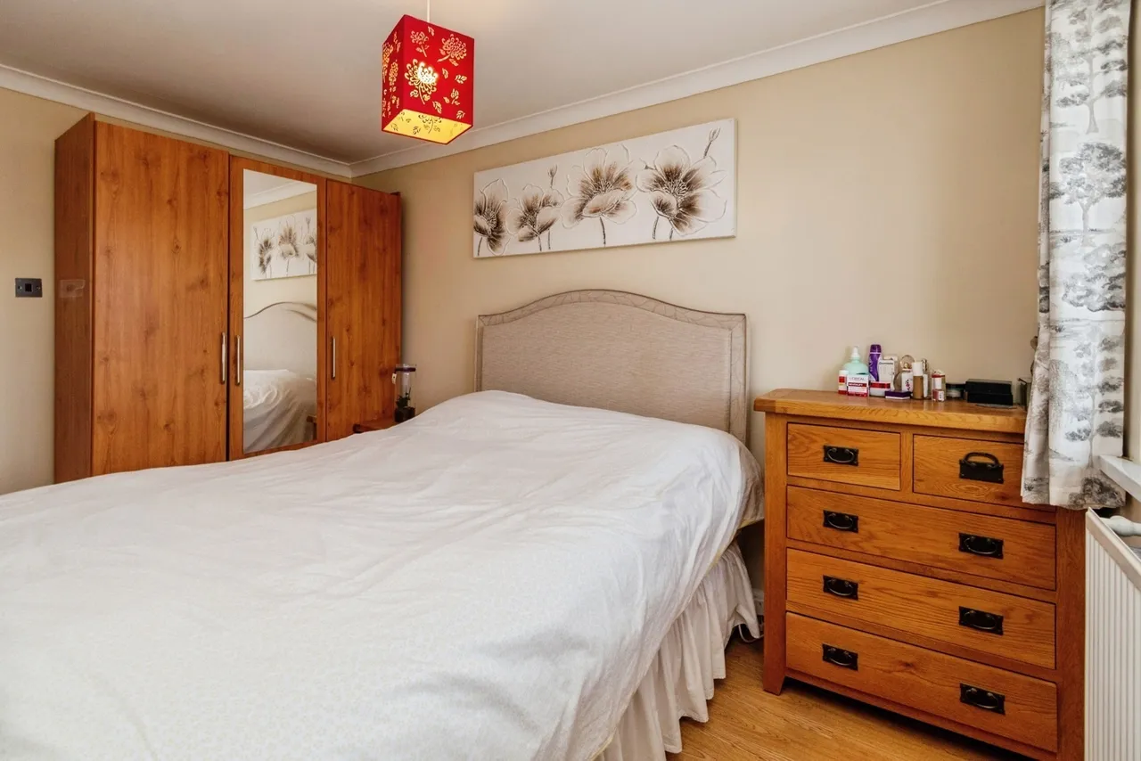 Cheyney Close, Wolverhampton, WV6, photo 16