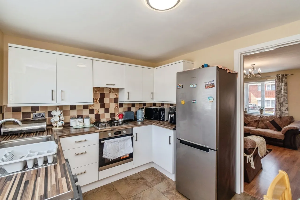 Cheyney Close, Wolverhampton, WV6, photo 4