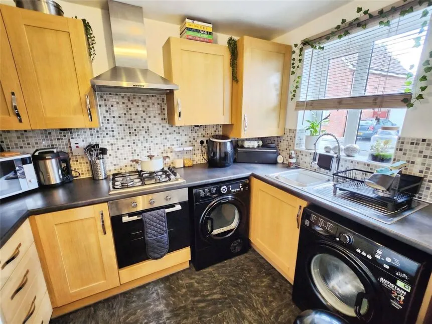 Borough Way, Nuneaton, Warwickshire, CV11, photo 3