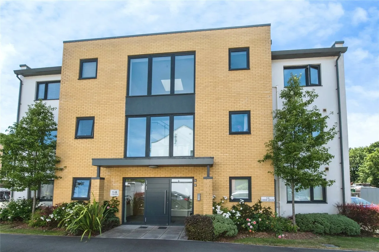 2 bed flat for sale, The Retreat Drive, Topsham, EX3