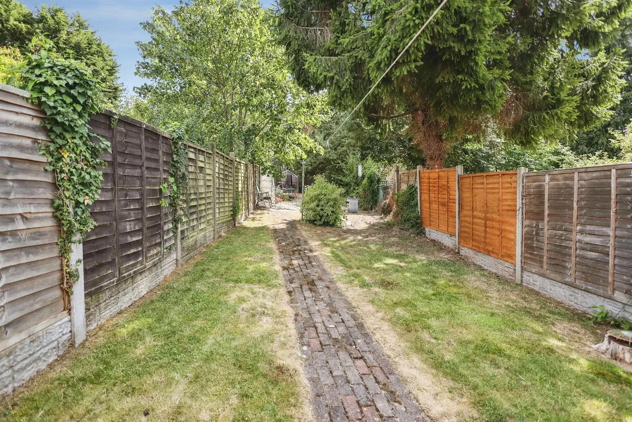 Staple Hall Road, Northfield, B31, photo 13