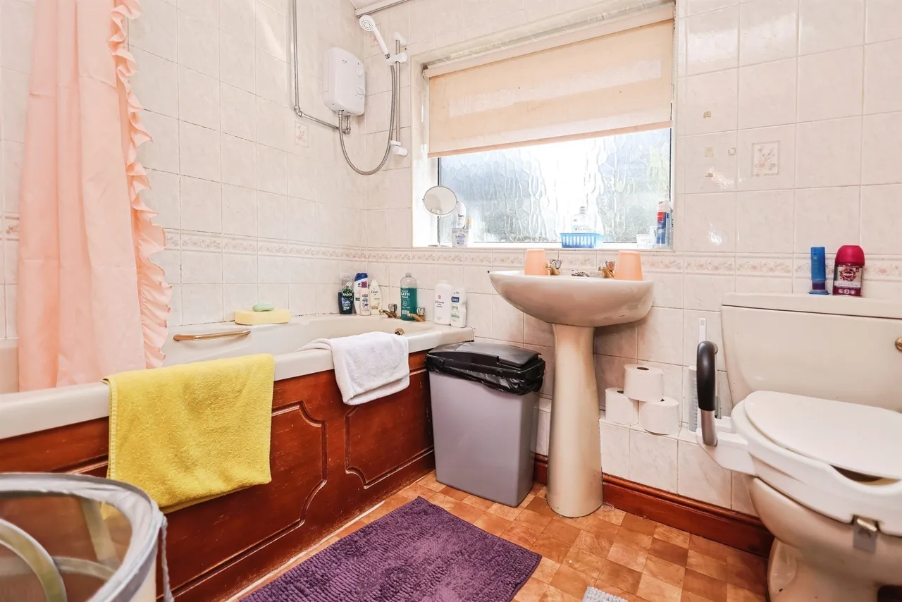 Staple Hall Road, Northfield, B31, photo 10