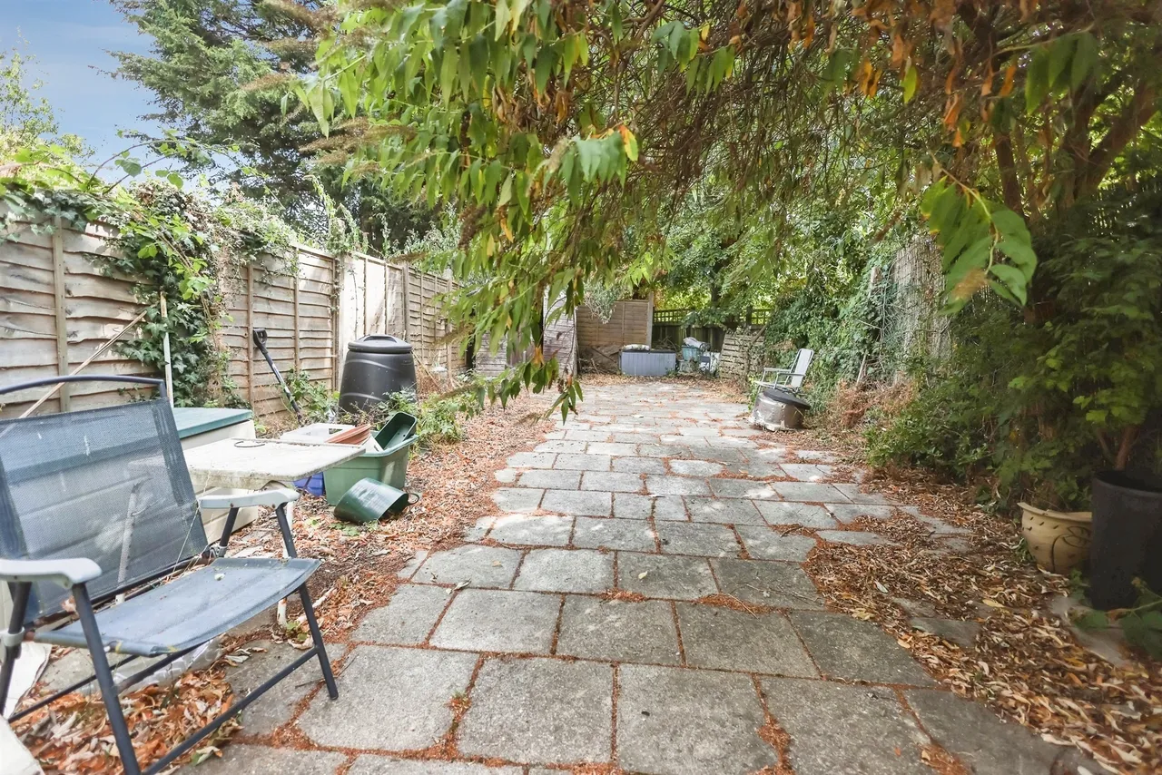 Staple Hall Road, Northfield, B31, photo 14