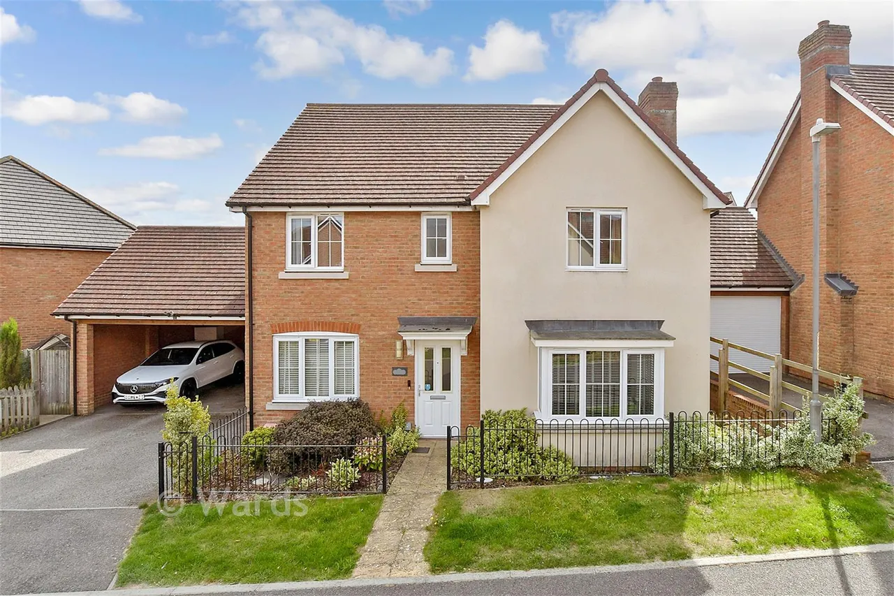 4 bed house for sale, Beech Tree Avenue, Sholden, CT14