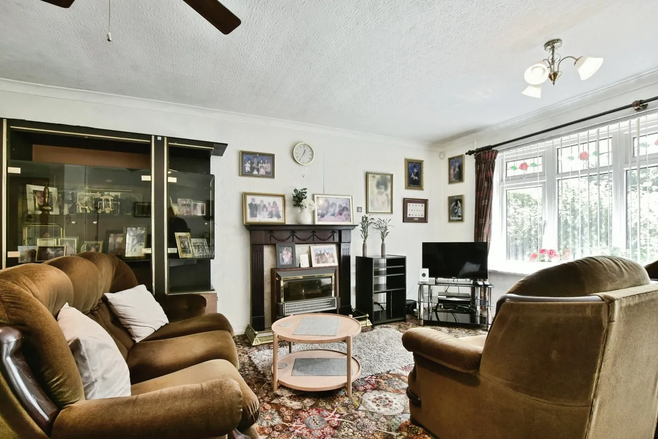 Petersfield Drive, Manchester, Greater Manchester, M23, photo 15