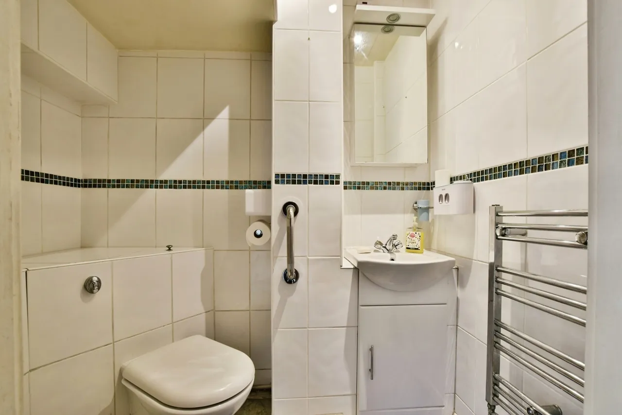 Petersfield Drive, Manchester, Greater Manchester, M23, photo 18