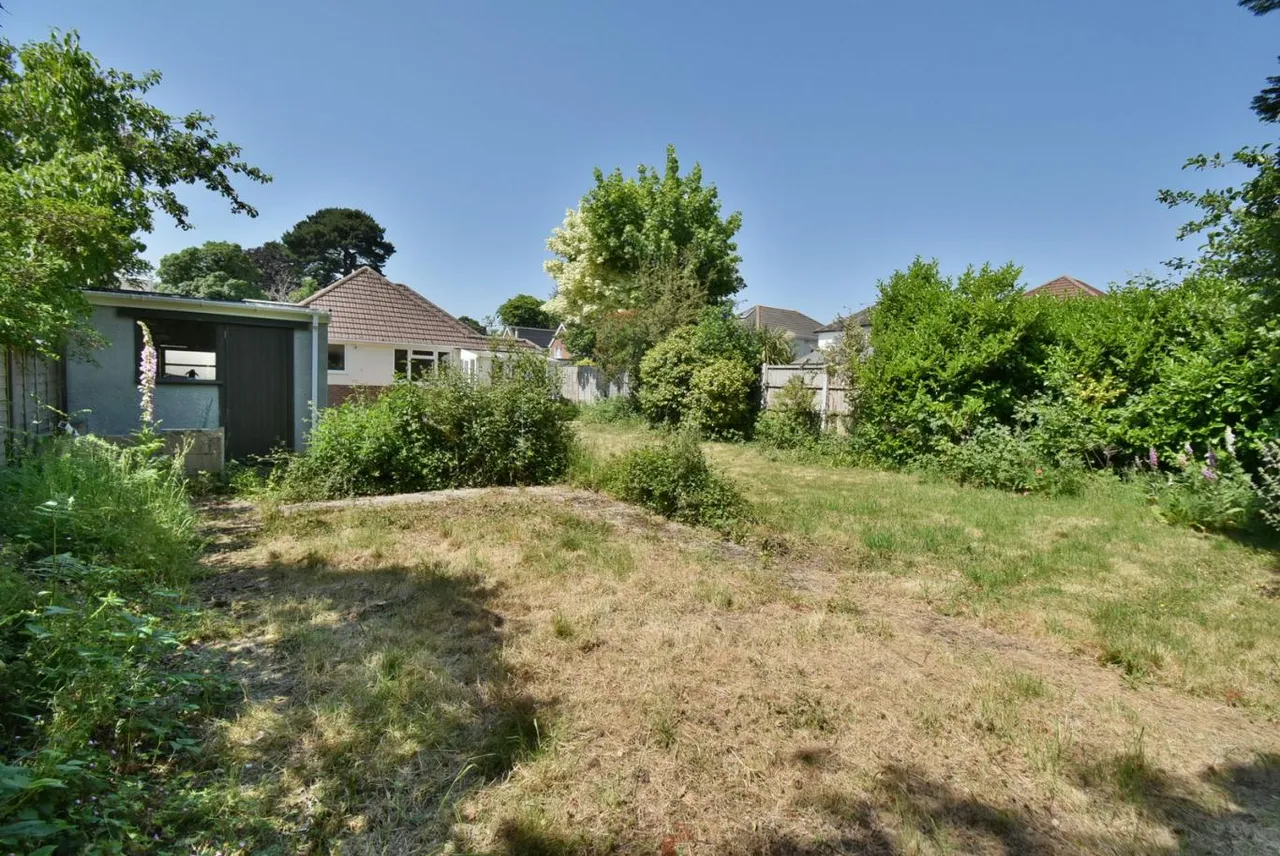Truman Road, BH11, photo 15