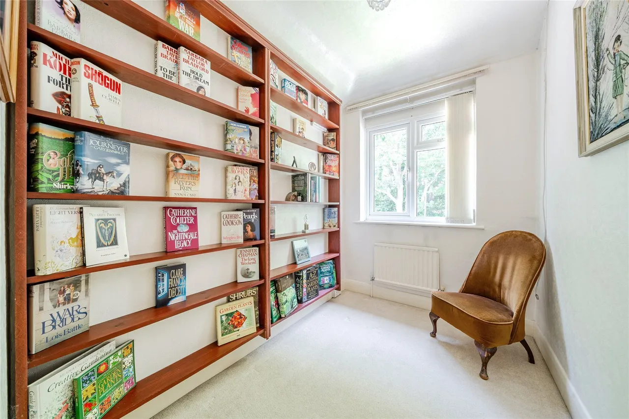 Amherst Drive, Orpington, BR5, photo 12
