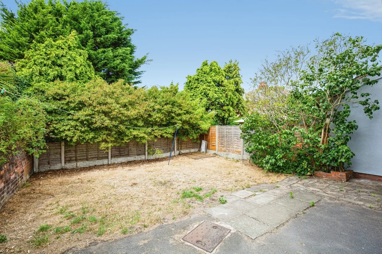 St. Leonards Road East, Lytham St. Annes, FY8, photo 15