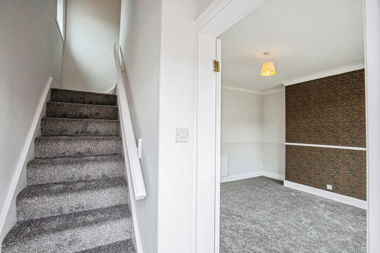 St. Leonards Road East, Lytham St. Annes, FY8, photo 2