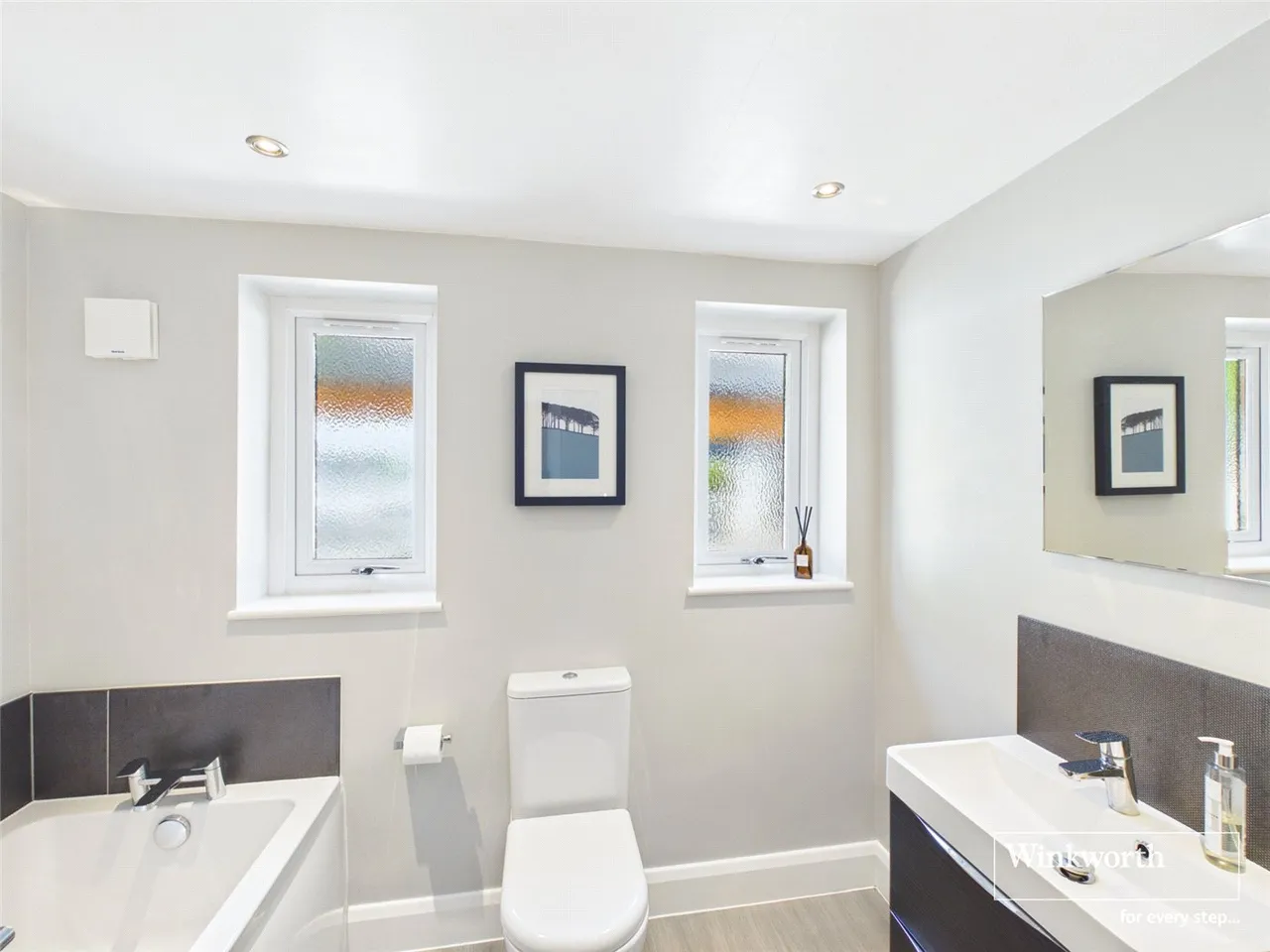 Newbury Road, Headley, RG19, photo 24