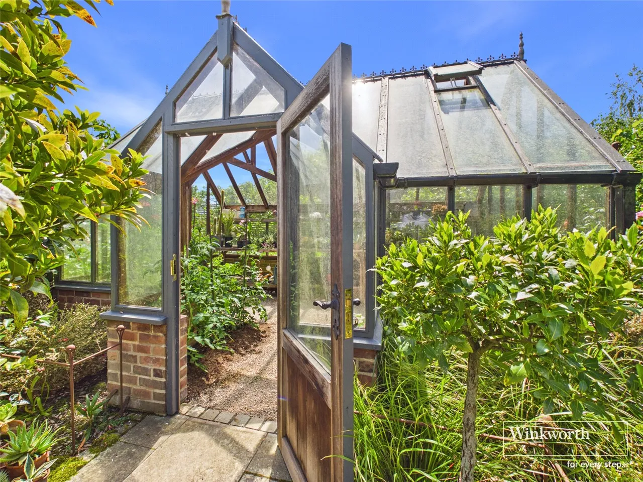 Newbury Road, Headley, RG19, photo 57