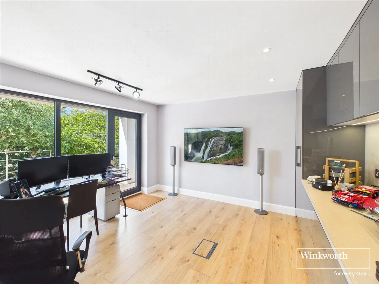 Newbury Road, Headley, RG19, photo 19