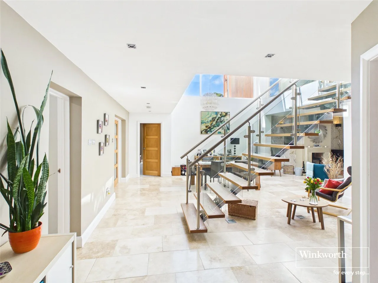 Newbury Road, Headley, RG19, photo 6