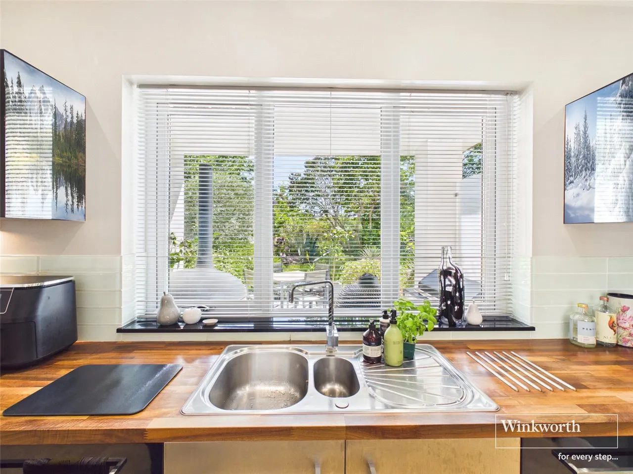 Newbury Road, Headley, RG19, photo 13
