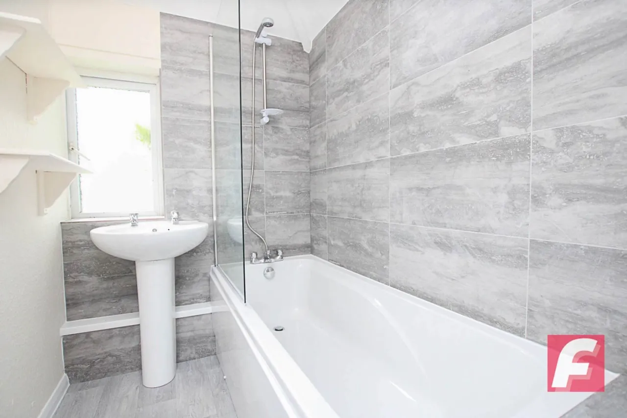 West Drive, Watford, WD25, photo 4