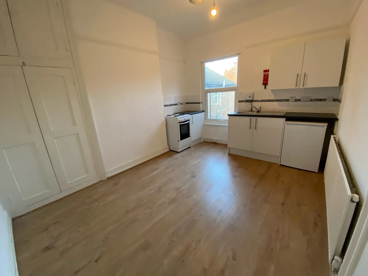 Grafton Road, MK40, photo 2