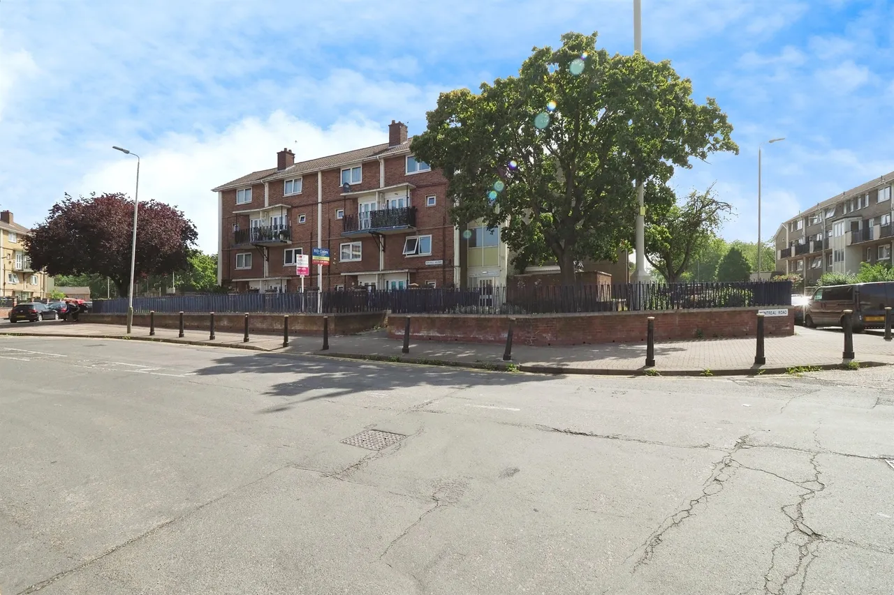 Russell Square, Leicester, LE1, photo 17