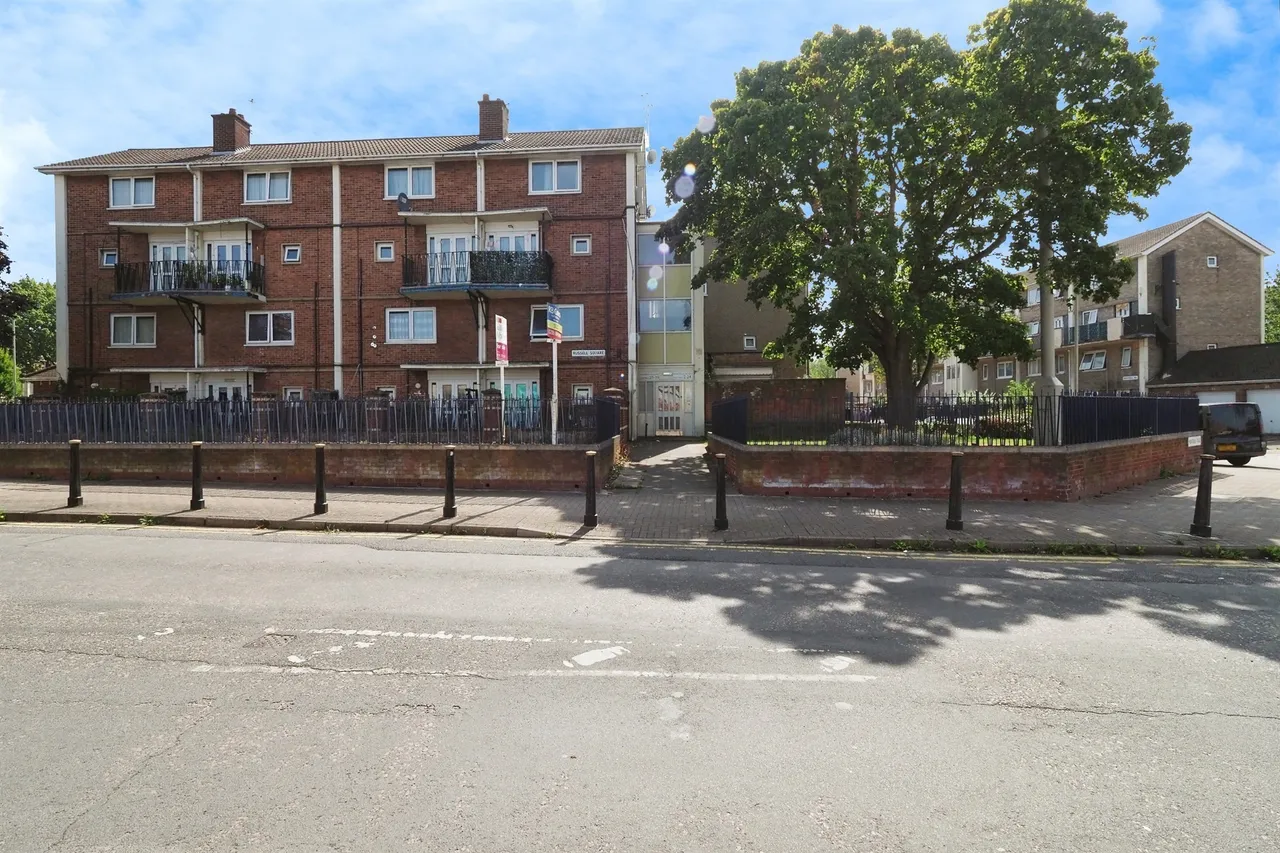 Russell Square, Leicester, LE1, photo 15