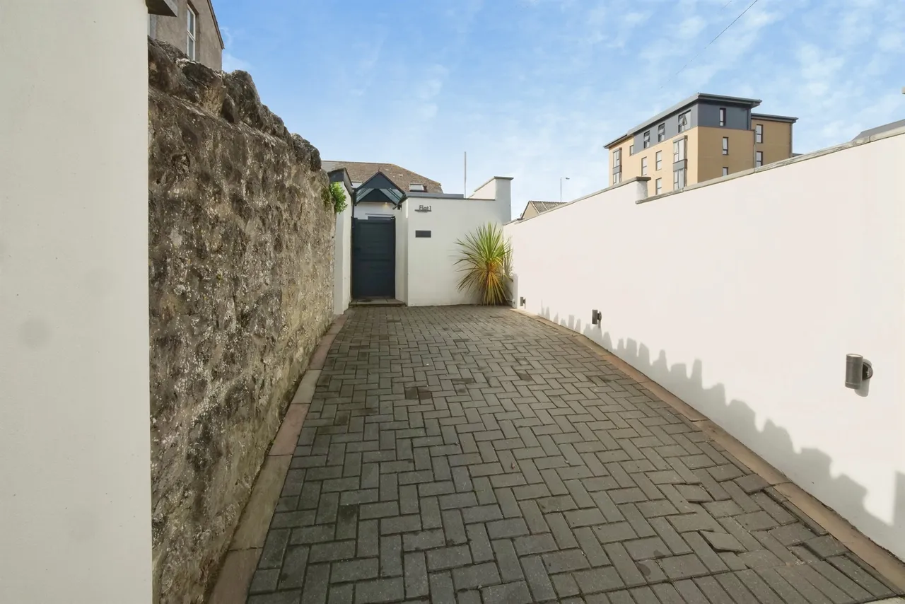 New Road, Porthcawl, CF36, photo 7