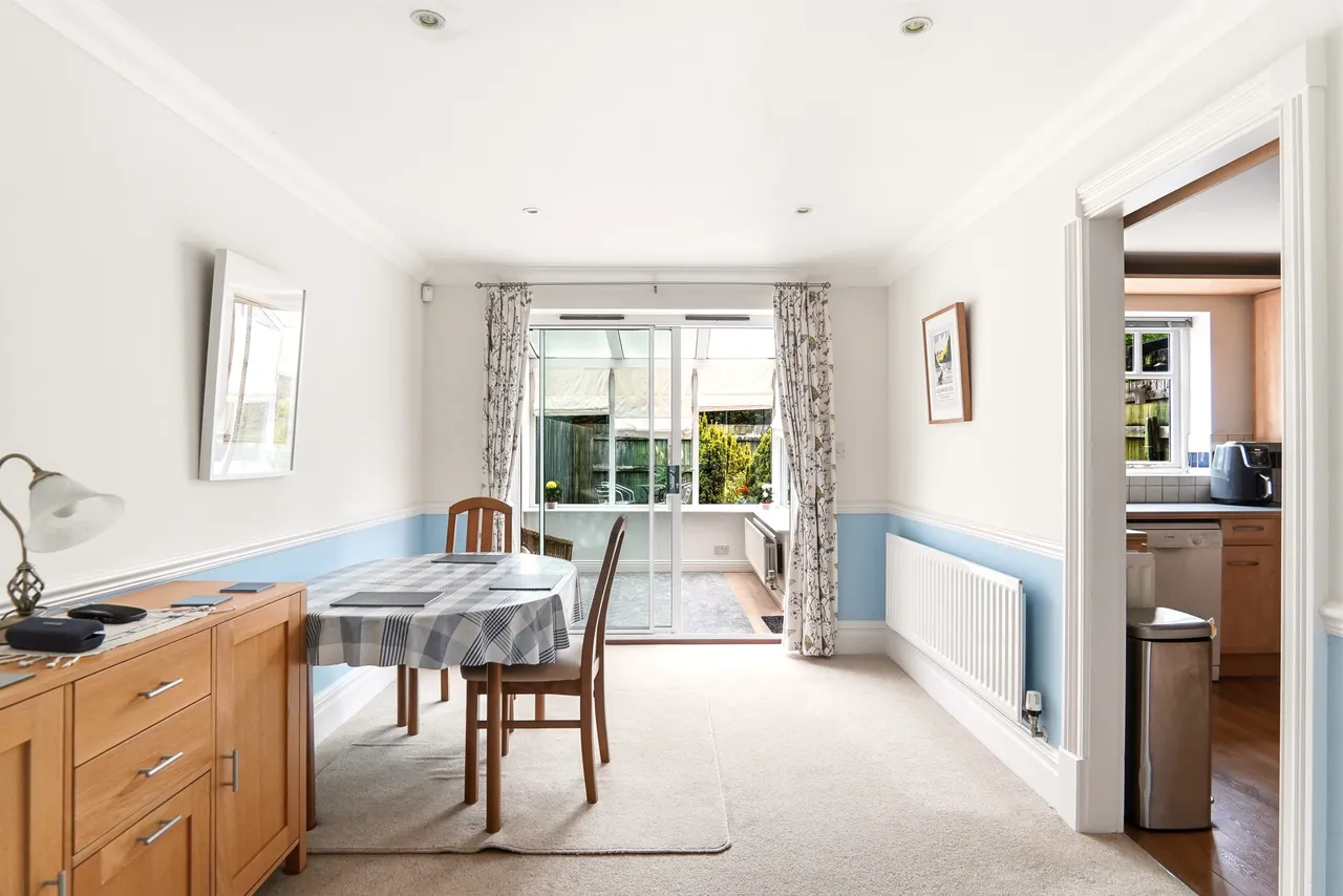 Belgravia Gardens, Roundhay, LS8, photo 3