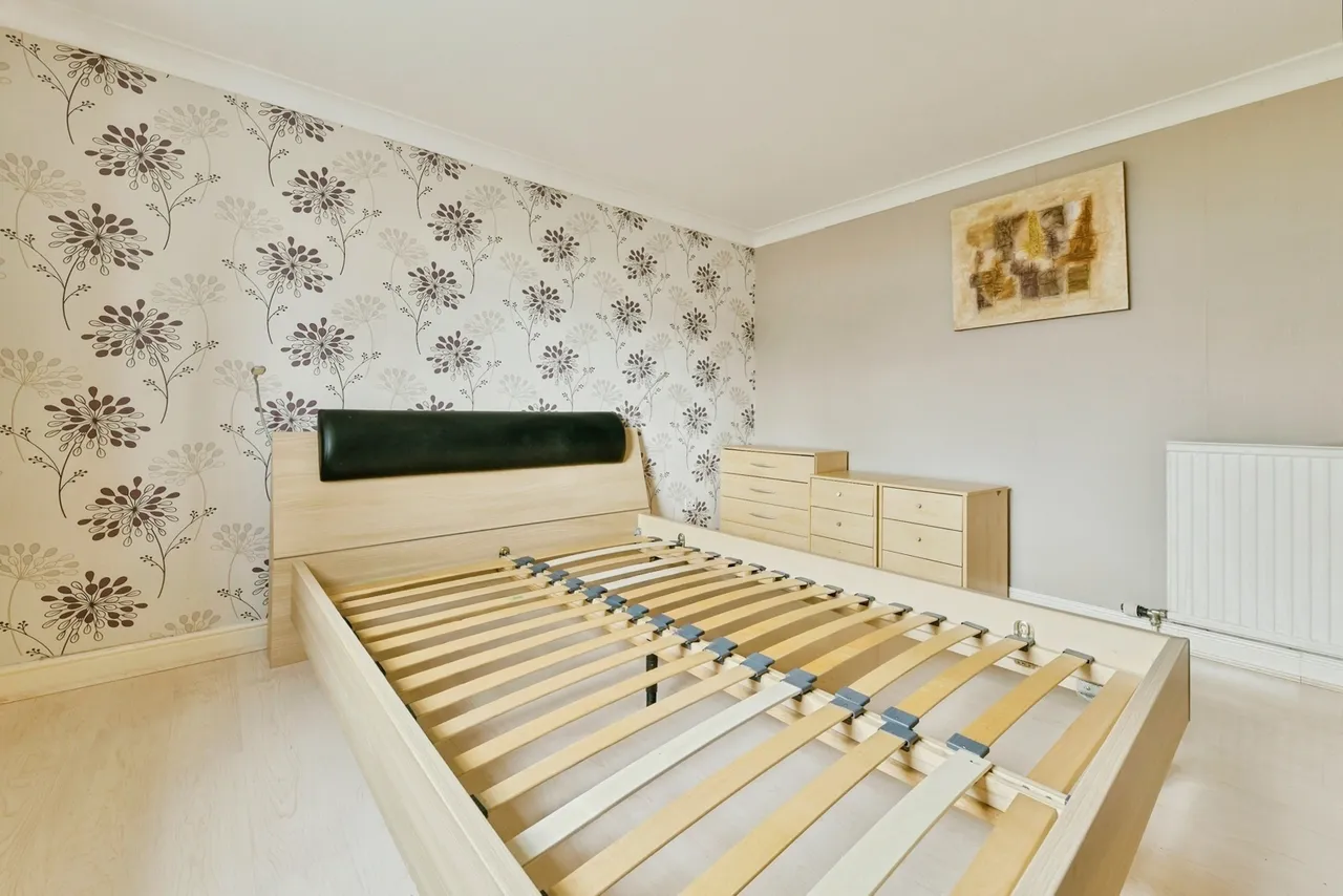 Chester Road, Stevenage, Hertfordshire, SG1, photo 9