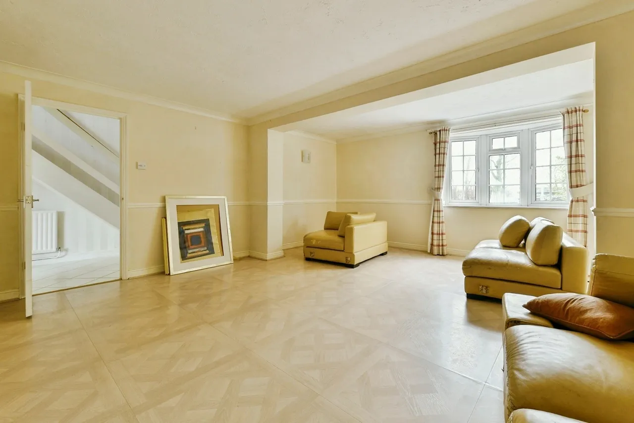 Chester Road, Stevenage, Hertfordshire, SG1, photo 2