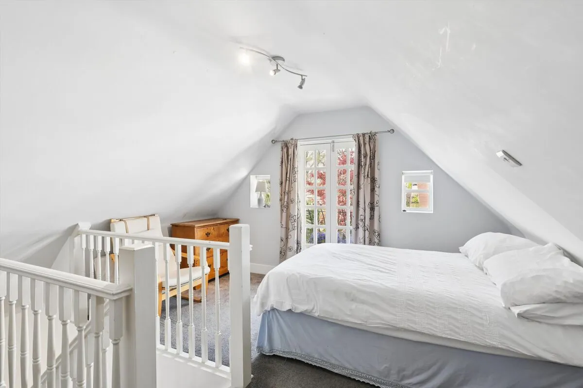 Oatlands Drive, Weybridge, KT13, photo 24