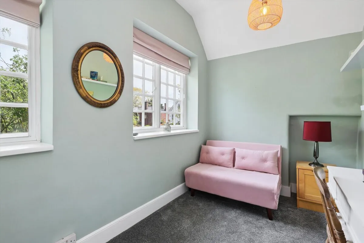 Oatlands Drive, Weybridge, KT13, photo 20