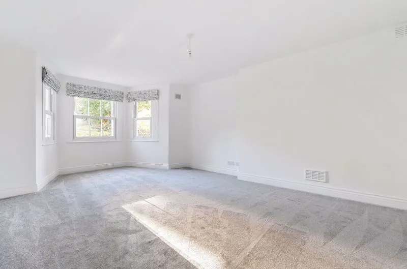 Southend Crescent, Flat 1 18 Southend Crescent London London, London, Greater London, SE92SB, photo 2