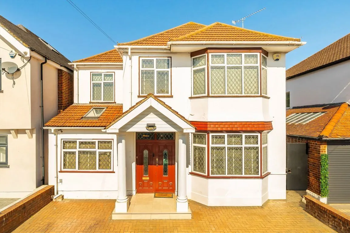 4 bed house for sale, Shaftesbury Avenue, UB2