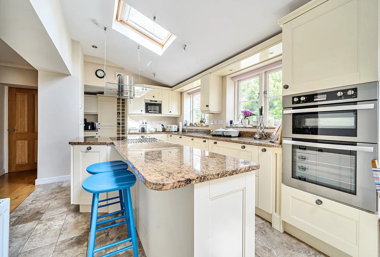 Main Road, Oxfordshire, Fyfield, OX13 5LN, photo 14