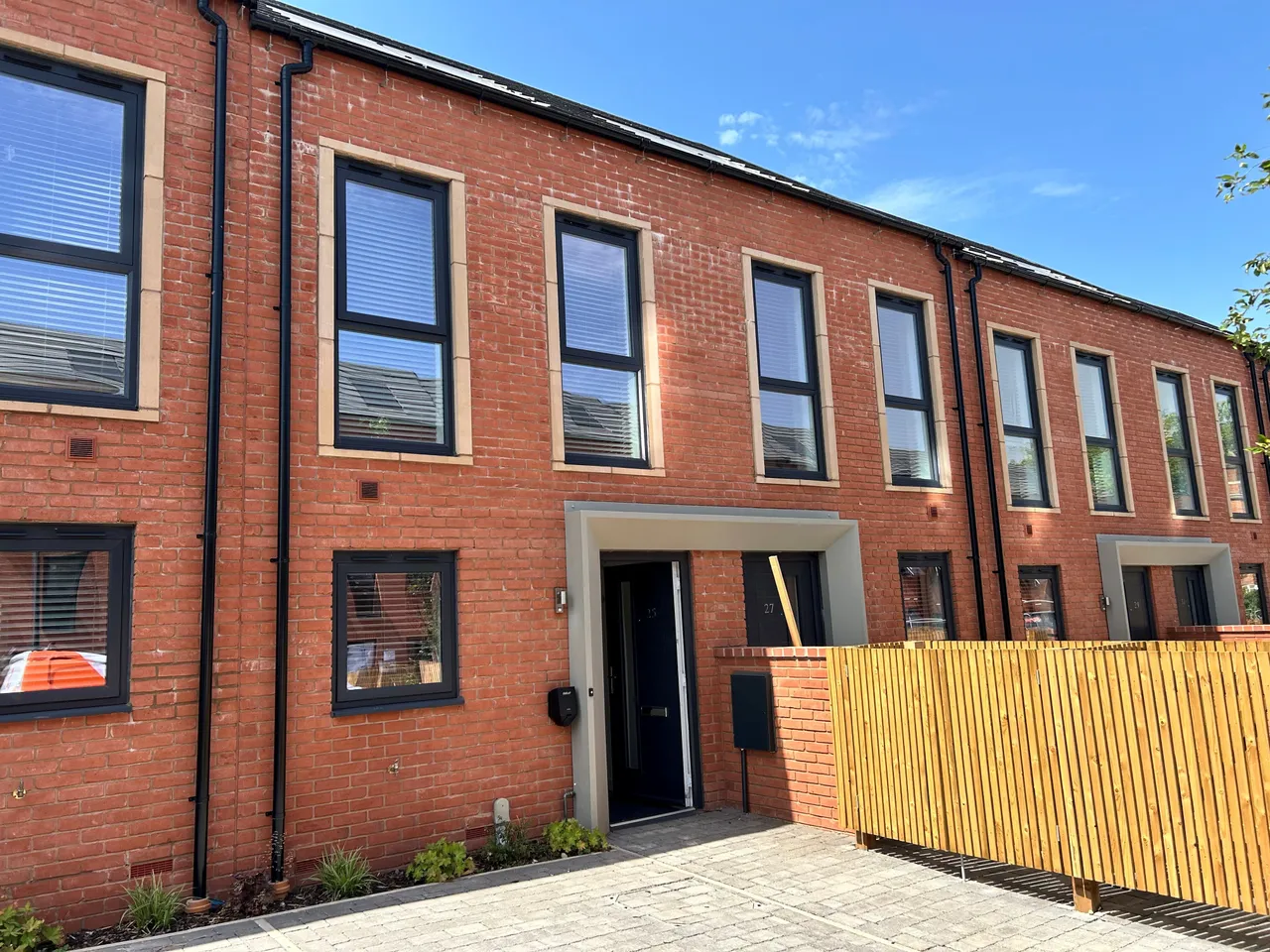 2 bed house to rent, Foundry Avenue, Derby, DE1