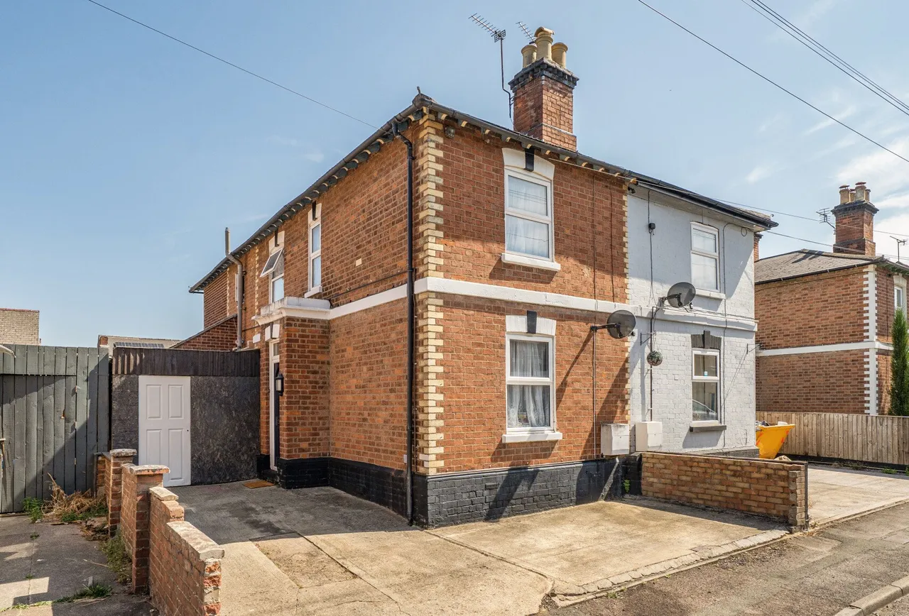 3 bed house for sale — Melbourne Street East, Gloucester, GL1 4NS