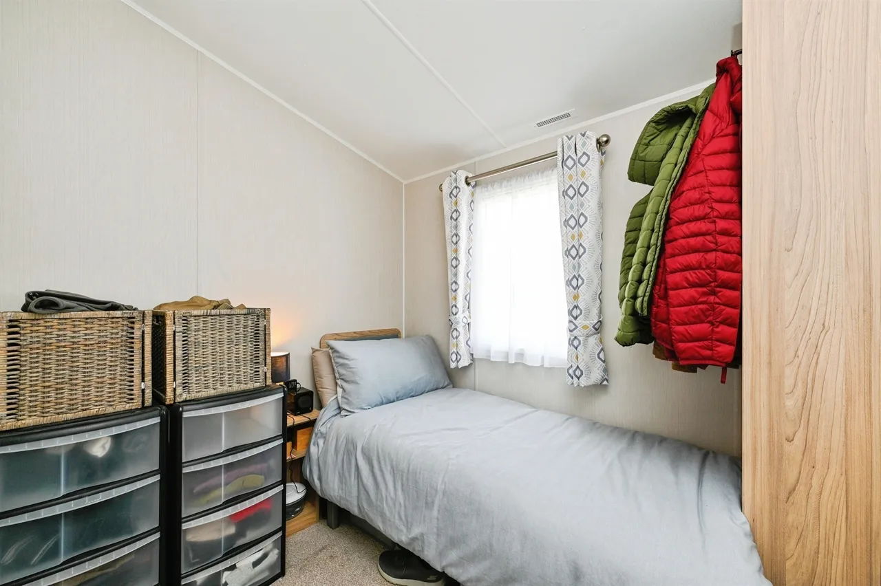 Manor Road, Manor Park, PE36, photo 14