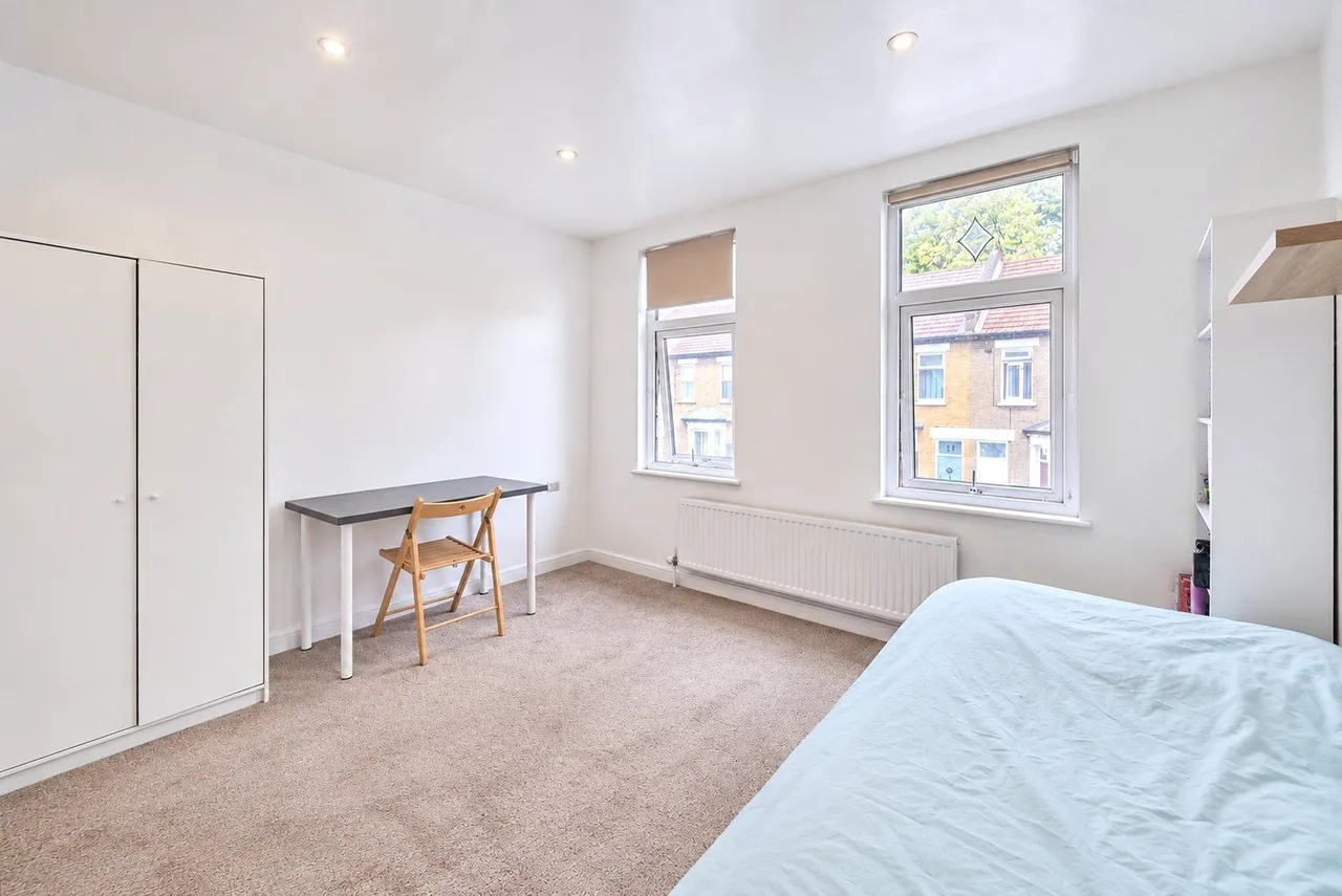 Faringford Road, London, E15, photo 5