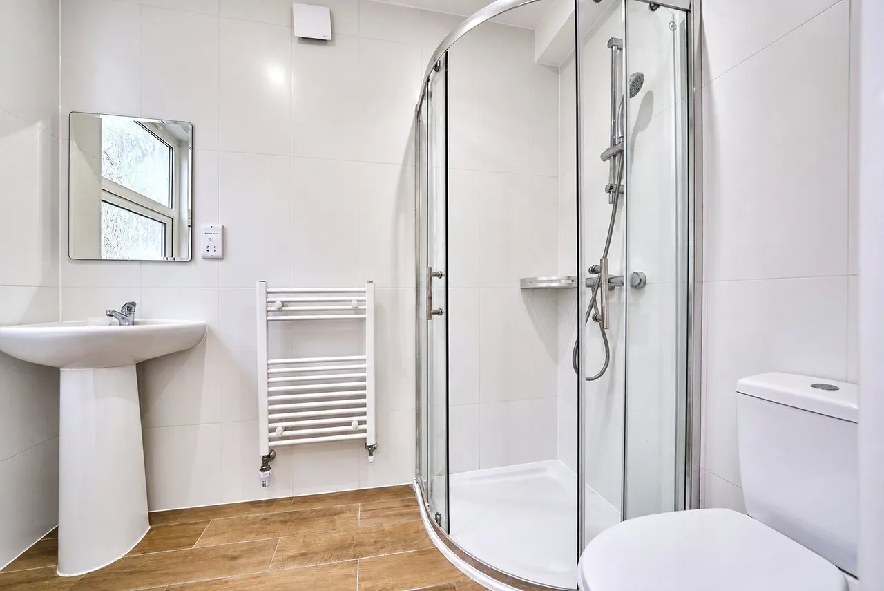Faringford Road, London, E15, photo 10