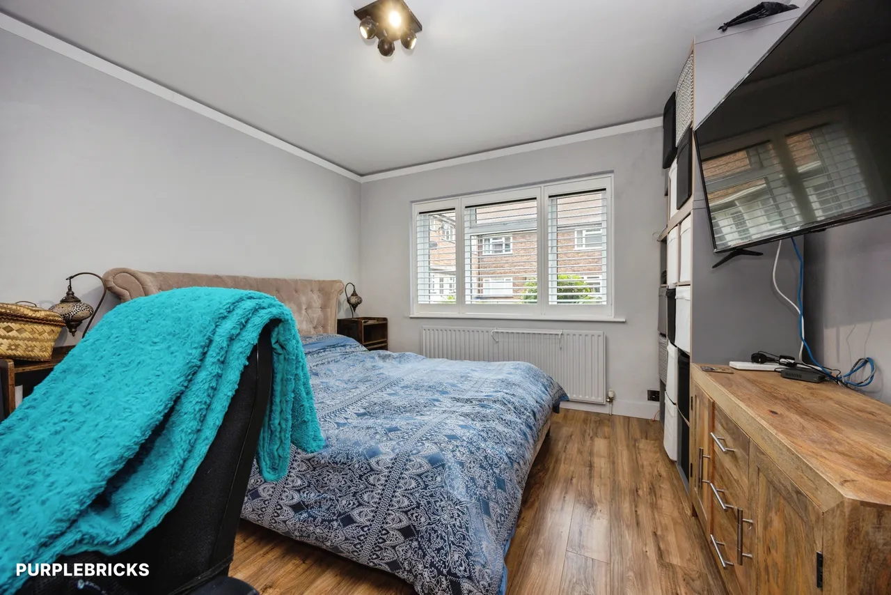 Shaftesbury Road, Woking, GU22, photo 12