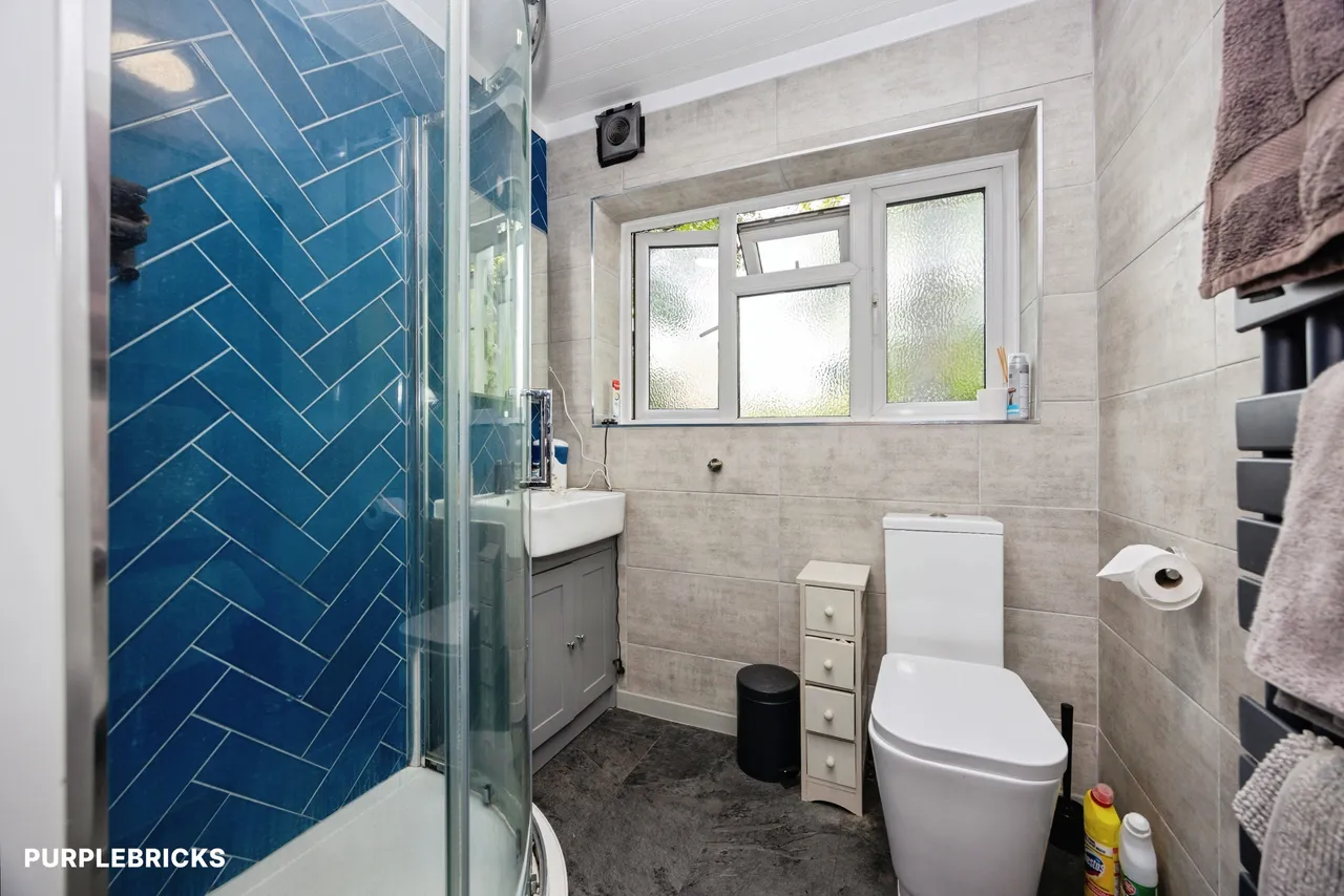 Shaftesbury Road, Woking, GU22, photo 19