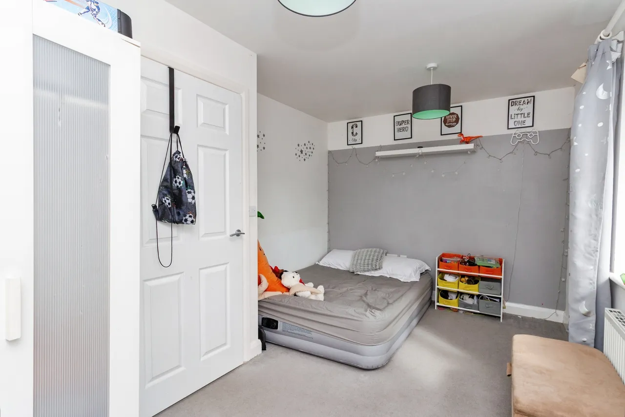 Raxster Drive, Telford, TF2, photo 13