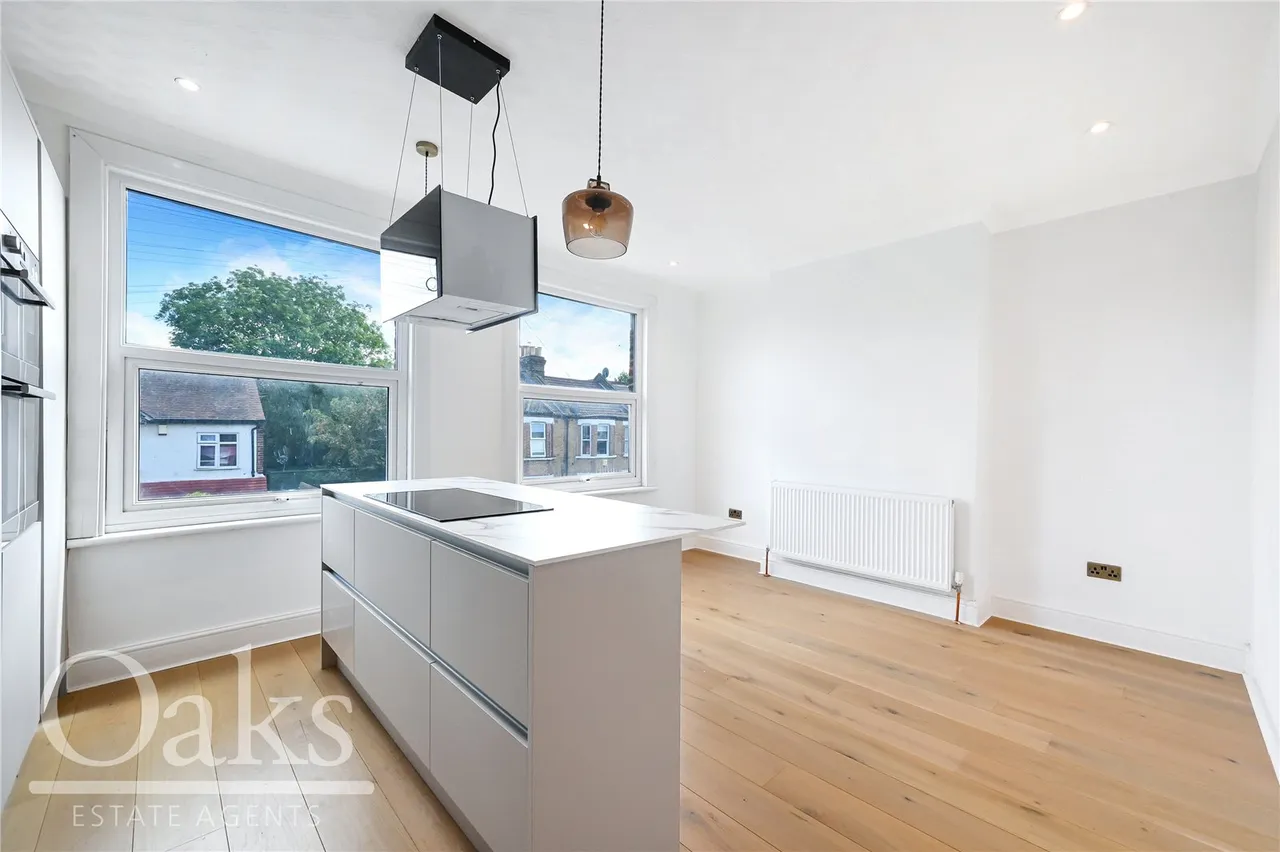 Queen Mary Road, Crystal Palace, SE19, photo 2