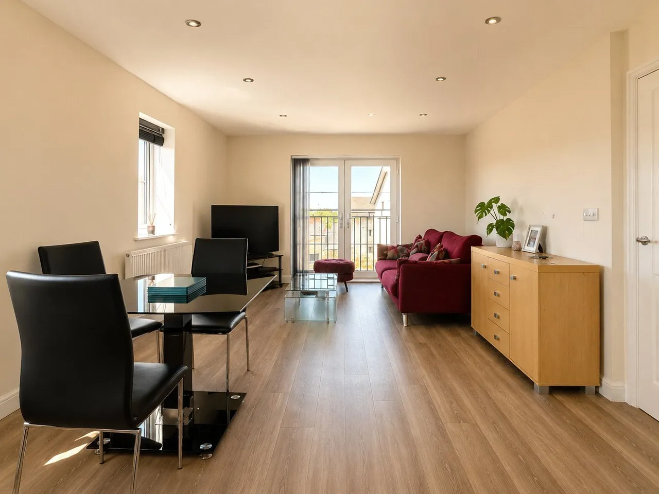 Cater Drive, Yate, Bristol, Gloucestershire, BS37, photo 4