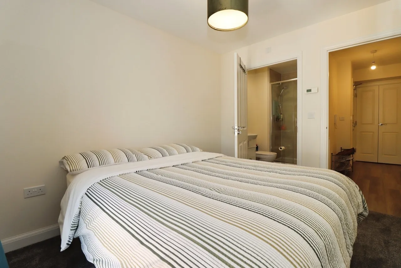 Cater Drive, Yate, Bristol, Gloucestershire, BS37, photo 9