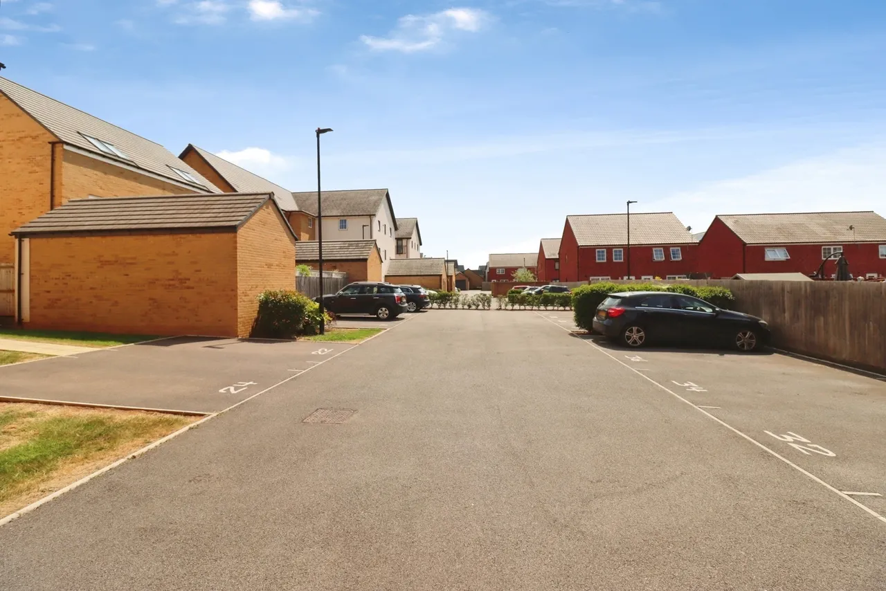 Cater Drive, Yate, Bristol, Gloucestershire, BS37, photo 15